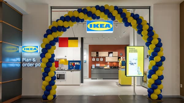 Immagine della facciata del negozio di IKEA Milazzo plan and order point.