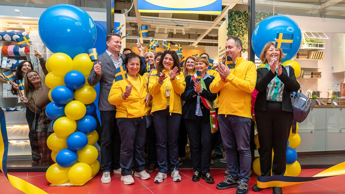 Inaugurazione di Ravenna plan and order point con i co-worker. 