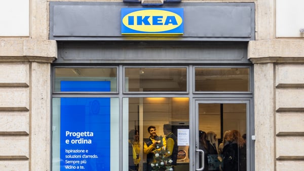 Ingresso dell'IKEA Monza Manzoni plan and order point.