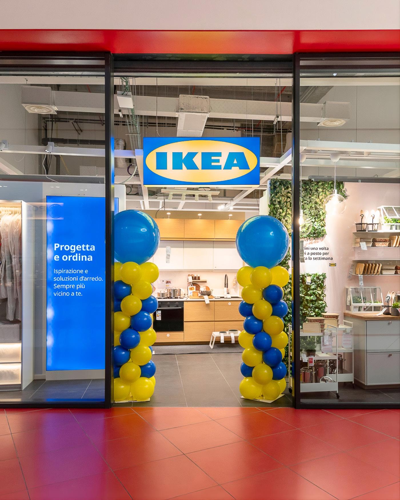 Ingresso dell'IKEA Ravenna plan and order point