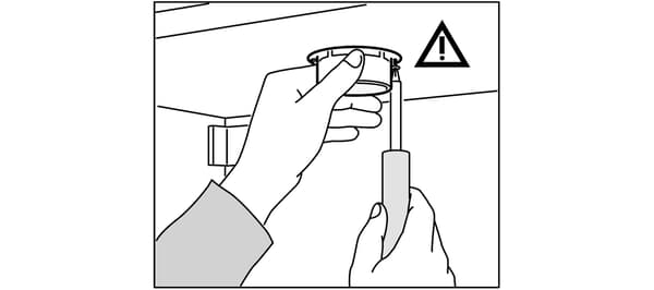 Installeer IKEA keukenverlichting en apparaten.