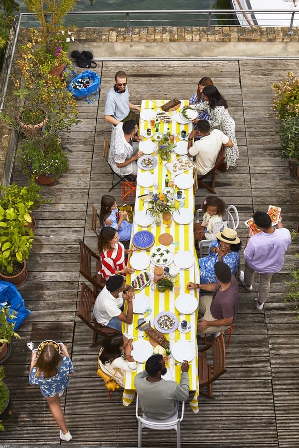 Jantar IKEA: a vida acontece à mesa