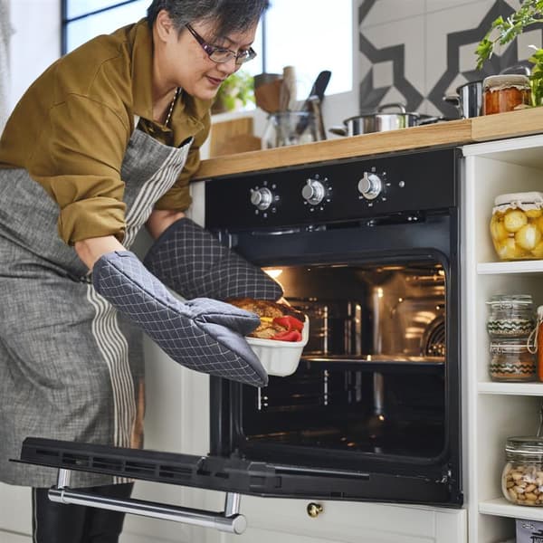Jusqu'au 09 septembre 2025, profitez d'une réduction allant jusqu'à 400 € sur votre électroménager pour l'achat d'une cuisine d'un montant minimal de 2 000 € (hors électroménager, luminaires et accessoires).