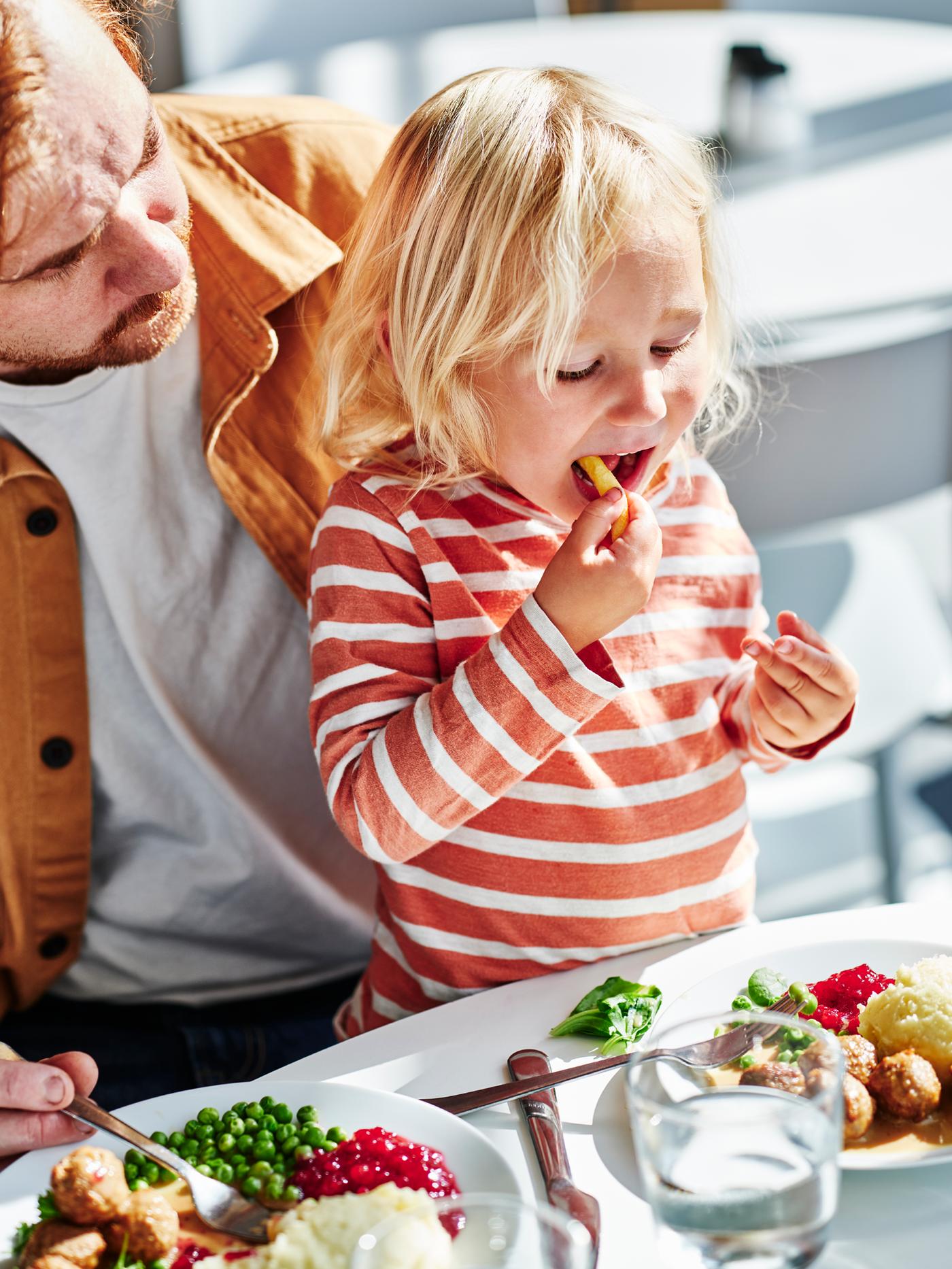Kids eat free