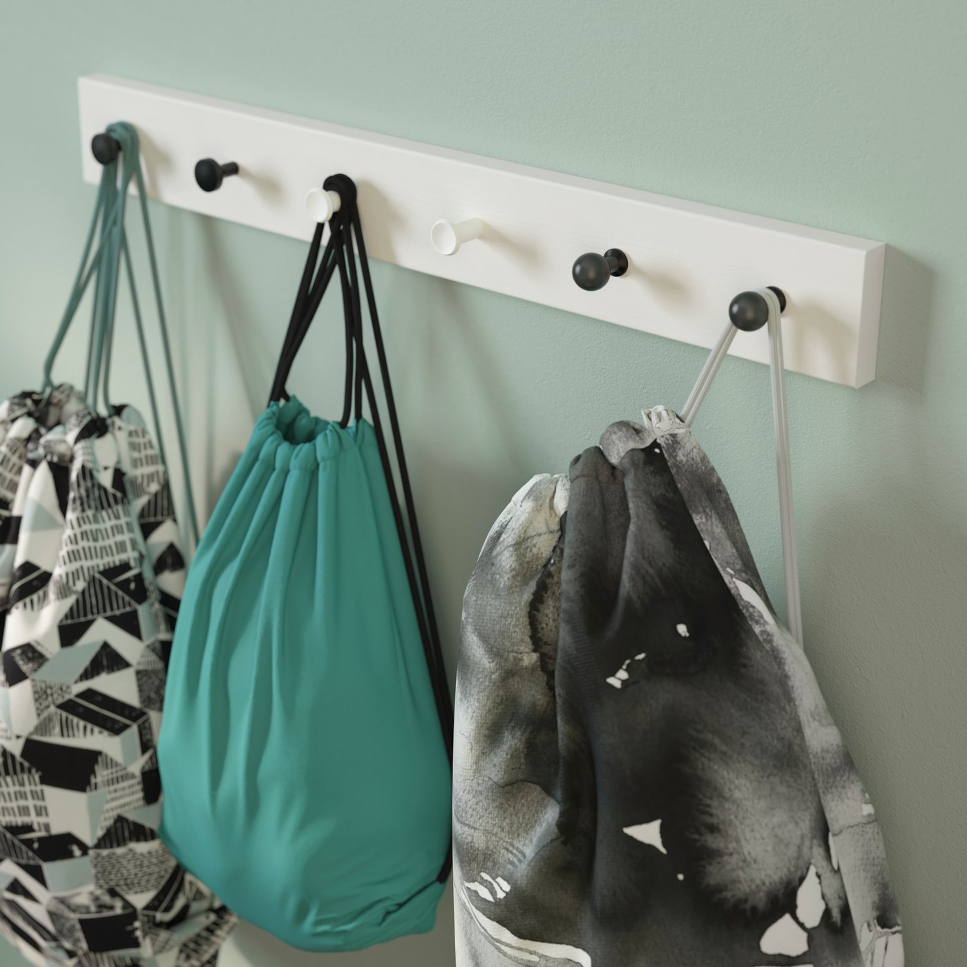 ripustettu hanatmusta karvainen oussy