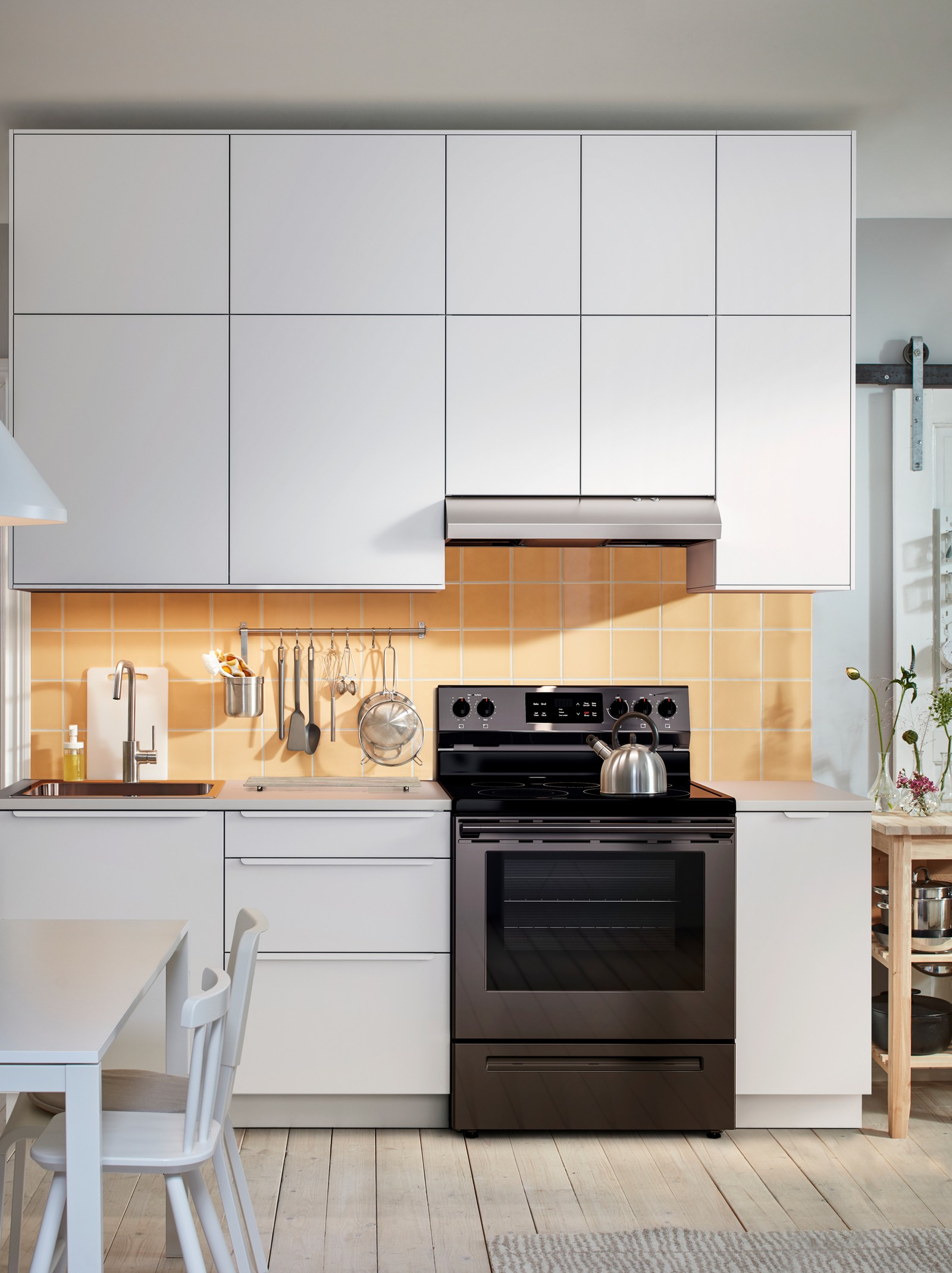 Inspiration and tips for using more of your walls - IKEA CA