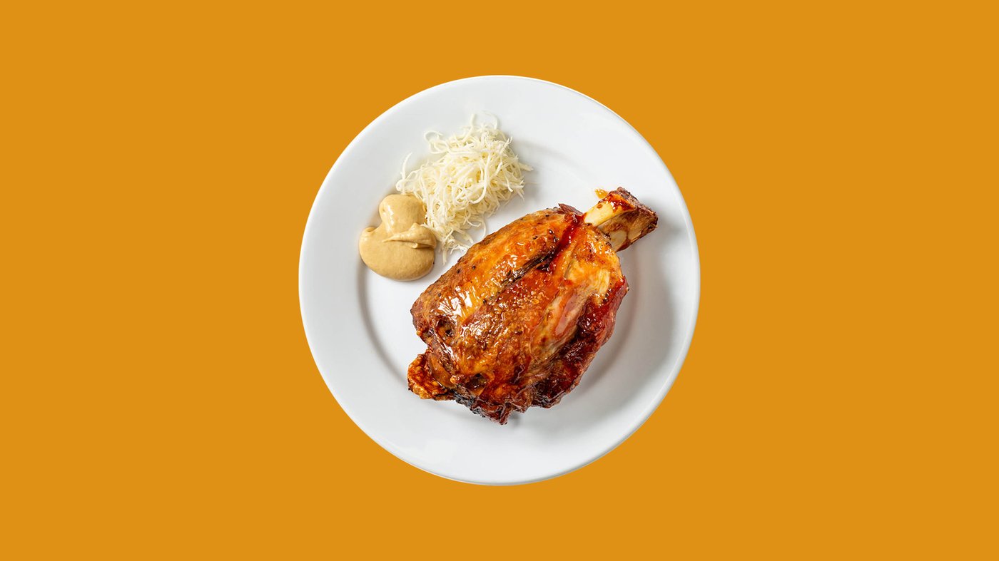 koleno s horčicí a křenem 