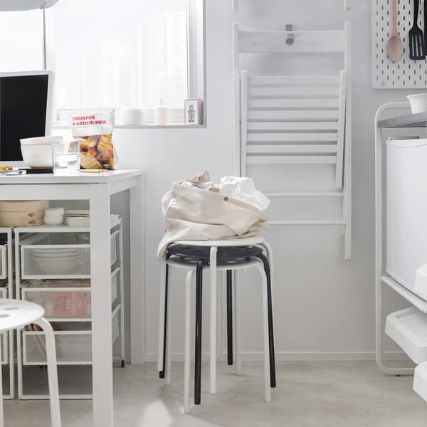 KYRRE stackable sool.