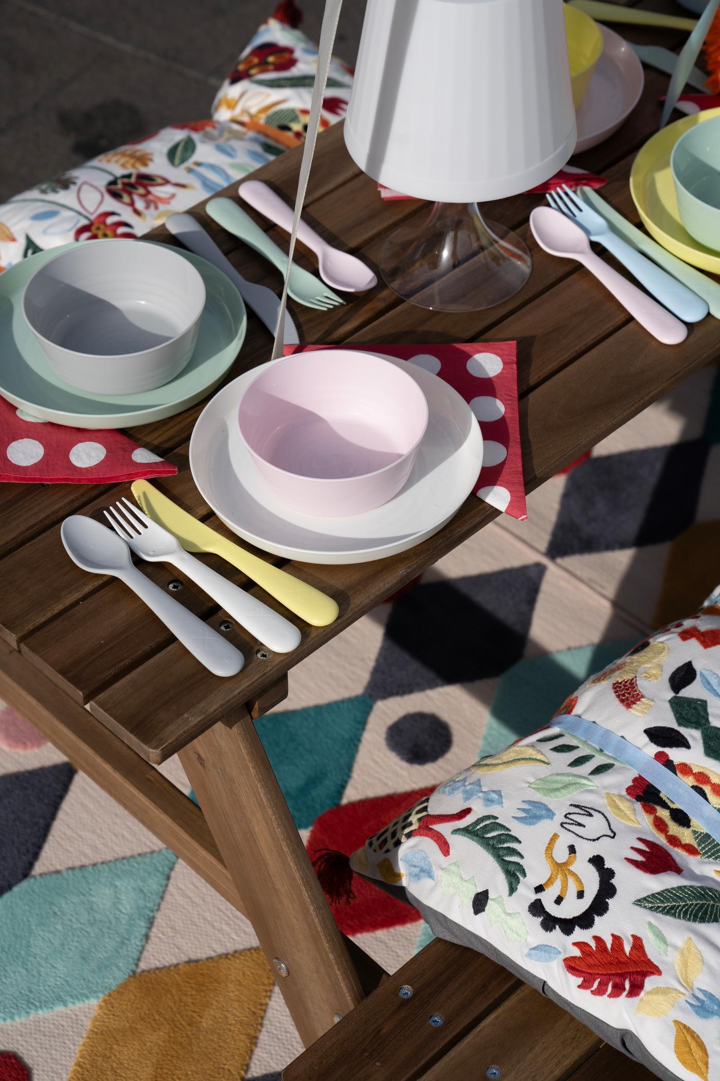 La tavola che unisce 