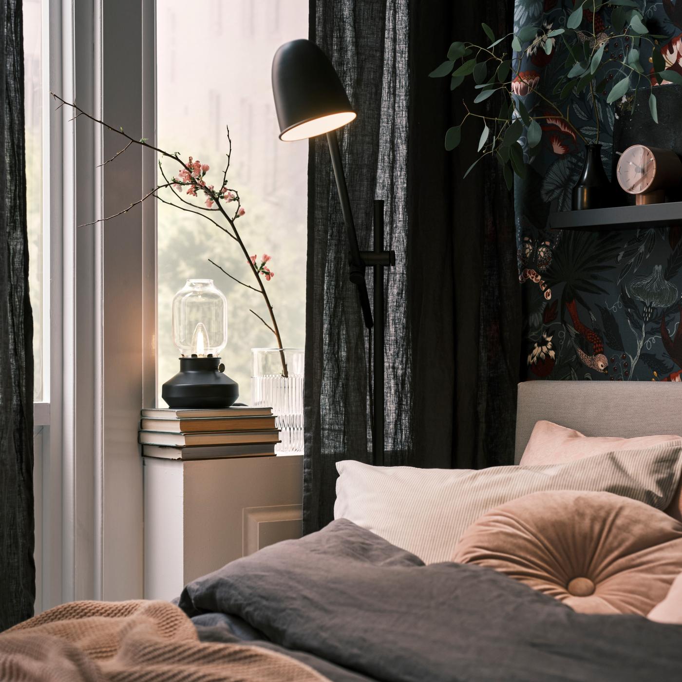 Lámpara para lectura.