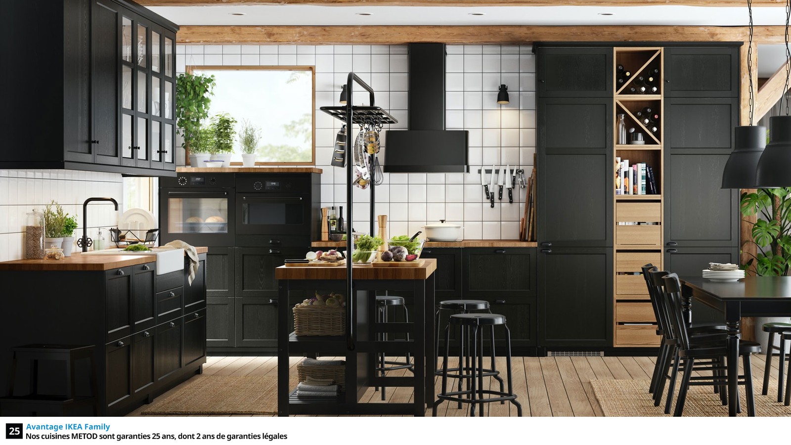 Cuisines METOD finition LERHYTTAN noir IKEA
