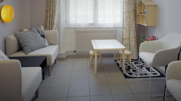 L'espace d'attente d'un cabinet d'orthodontie