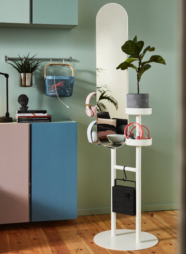 Lierskogen valet stand with mirror