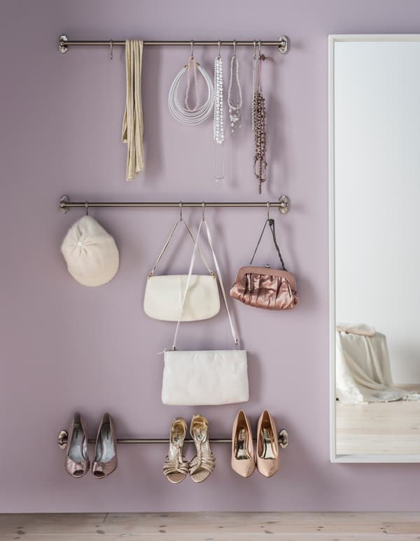 Looking for storage for your training gear? IKEA has the products you need, such as the VAJERT rail. It’s small, handy and screams simplicity (it’s crisp white too). Plus you can store all kinds of equipment, whether it’s a skipping rope or weights.