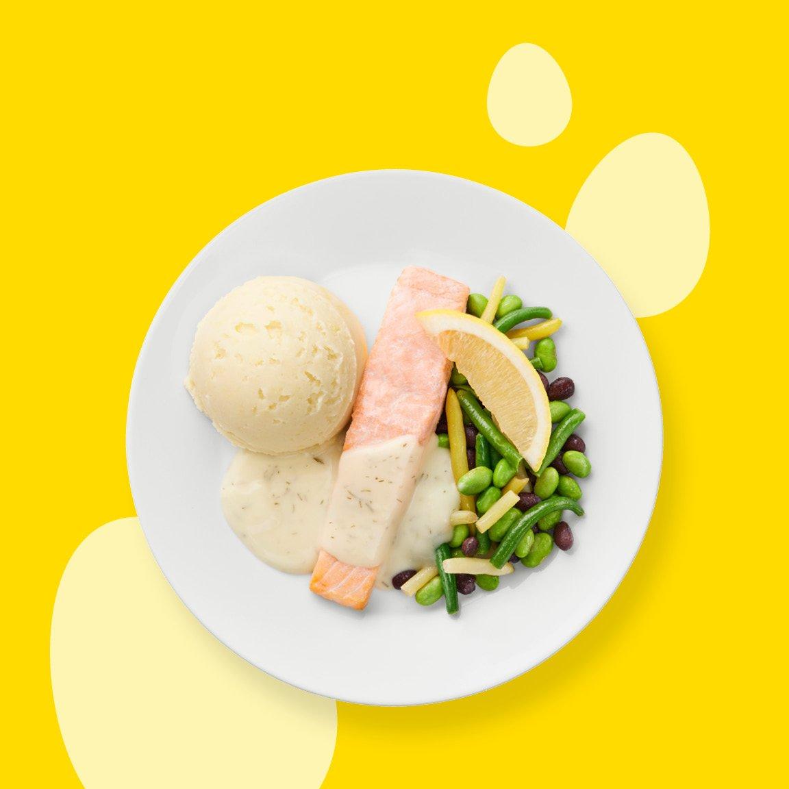 Lososový filet s fazolovým mixem, bramborovou kaší a omáčkou