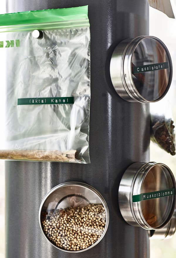 Magnetic containers create a smart storage station