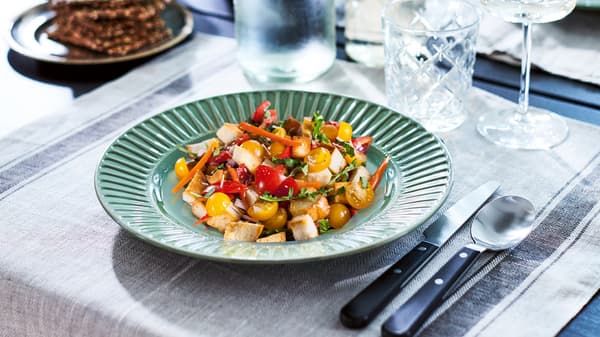 Make something old into something delicious: Panzanella