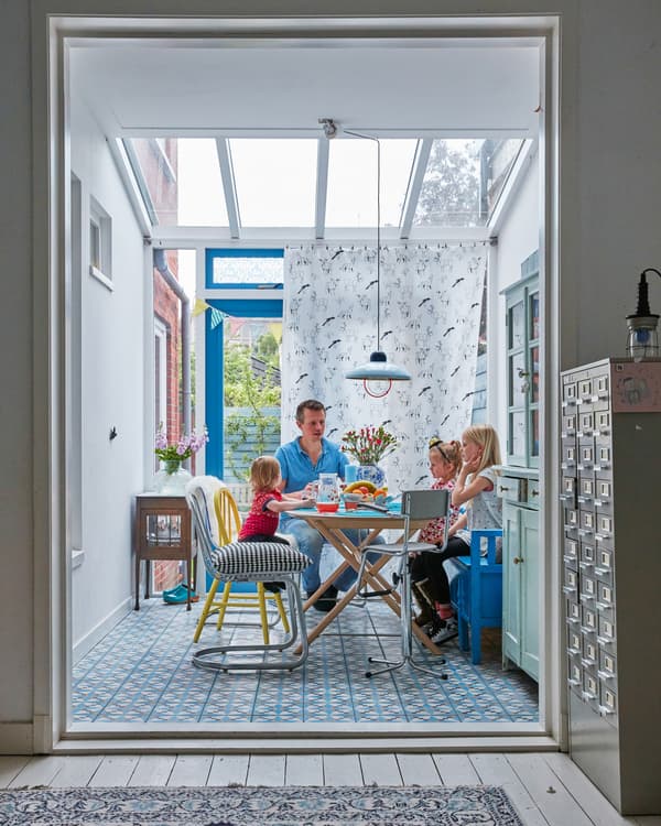 Make time for family meals.