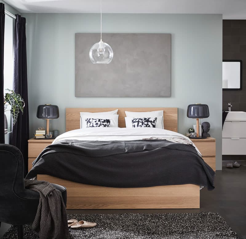 A Guide To Choosing The Right Bed Frame Type - IKEA CA