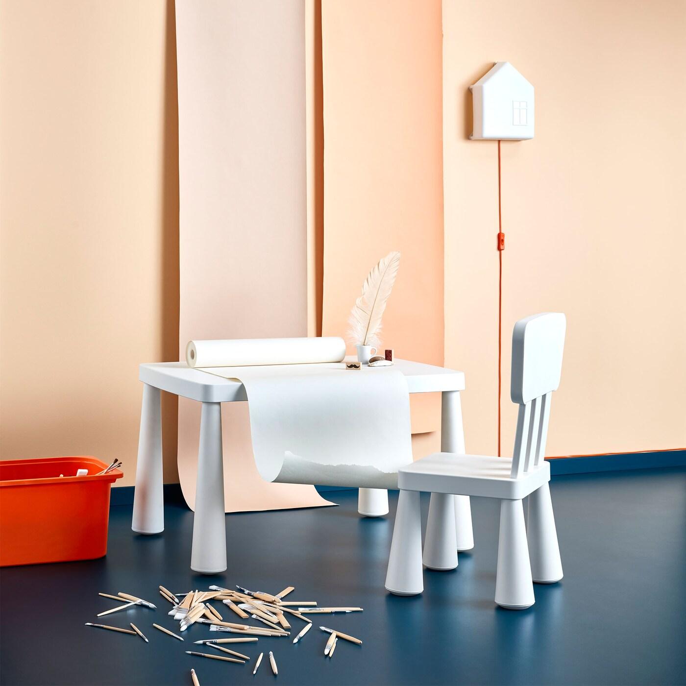 MAMMUT children's small furniture.
