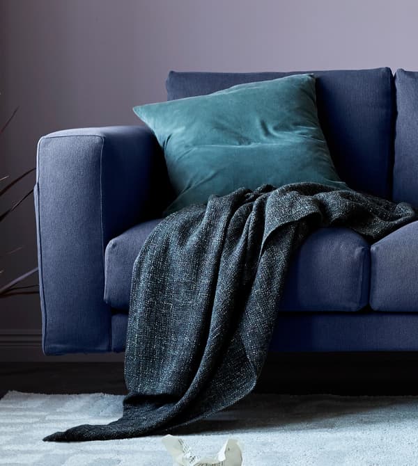 Mantas y cojines otoñales