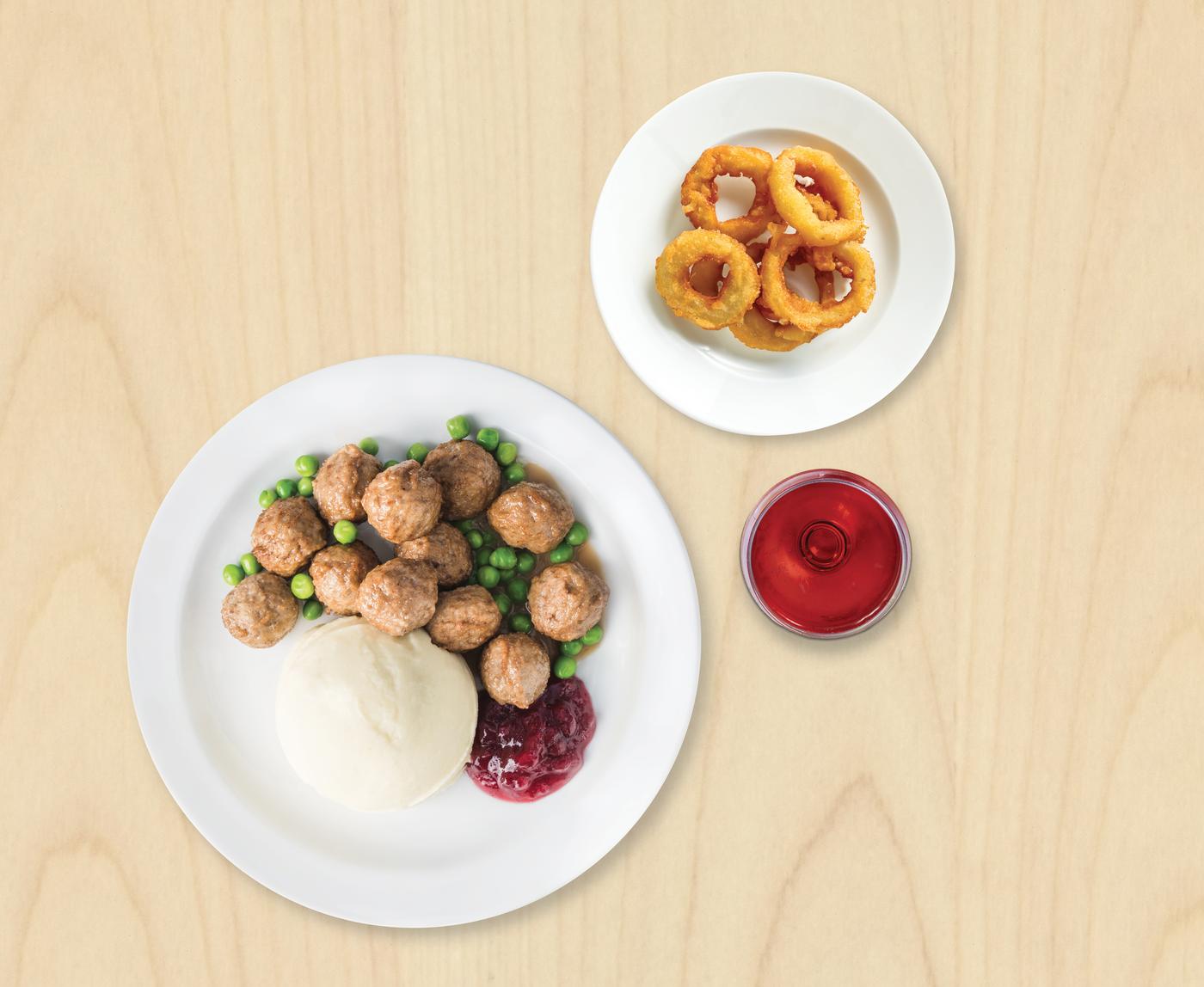 Masové kuličky 12ks s přílohu + 5x cibulový kroužek + bezedný nápoj