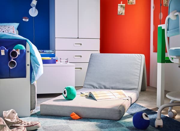 Matelas supplémentaire pliable du cadre de lit IKEA SLÄKT