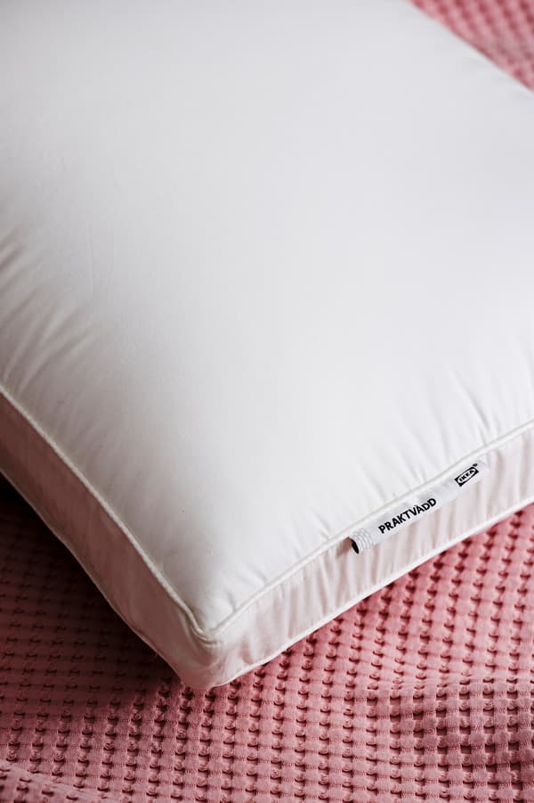 Memory foam & foam pillows.