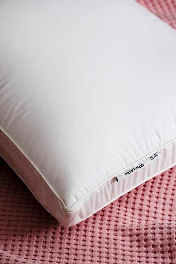 Memory foam & foam pillows.