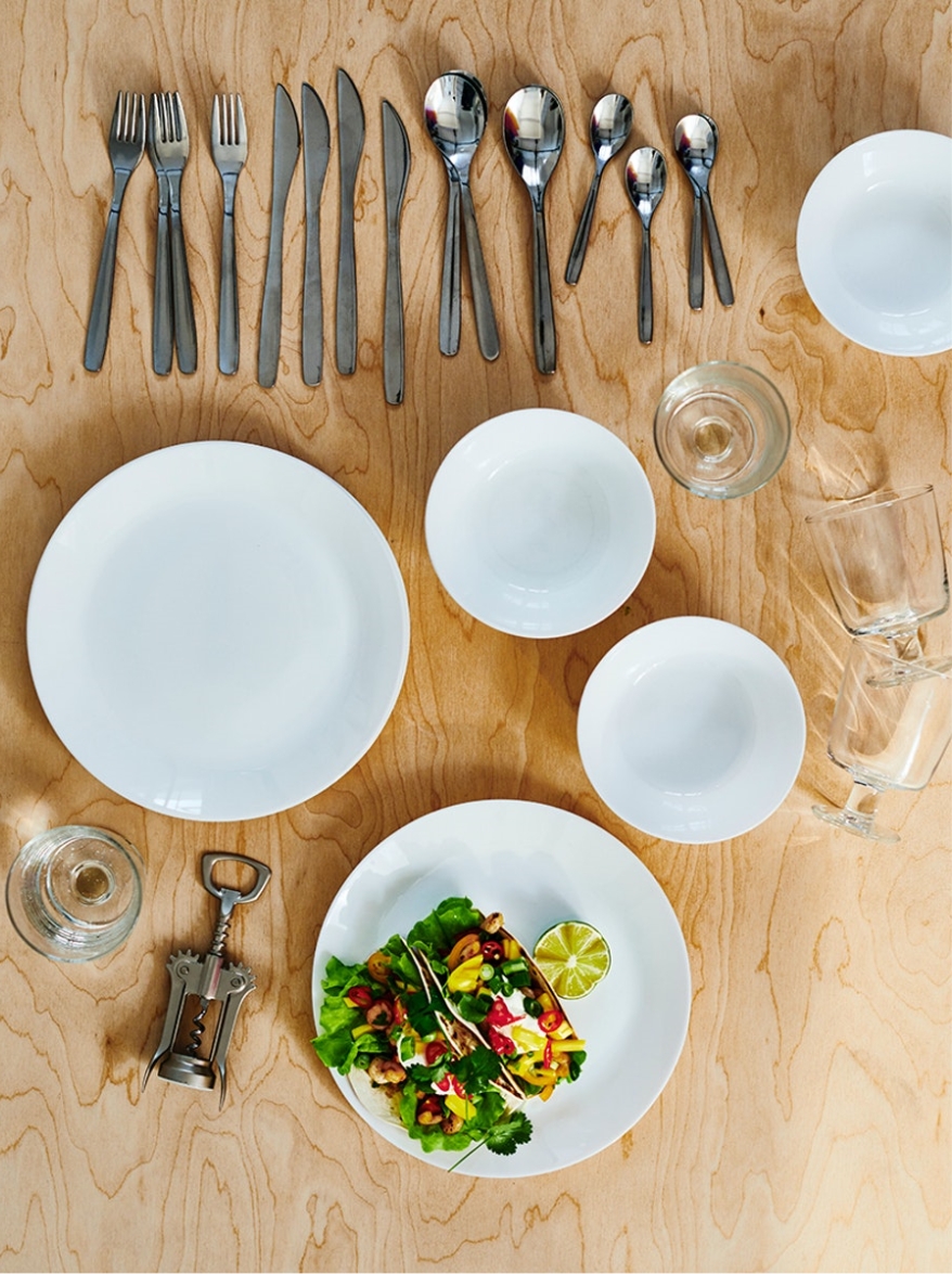 Menaje para cocinar, comer y beber