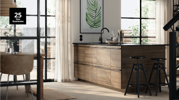 METOD is a flexible kitchen system that can be customized depending on your needs. Enjoy a cup of coffee and let us plan a kitchen that caters for more than just cooking. Creating your dream kitchen has never been so easy!