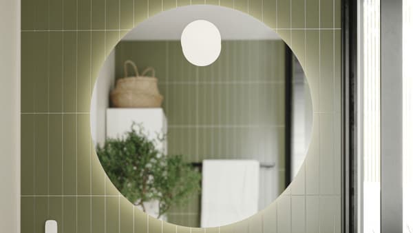 Miroir rond avec lumière