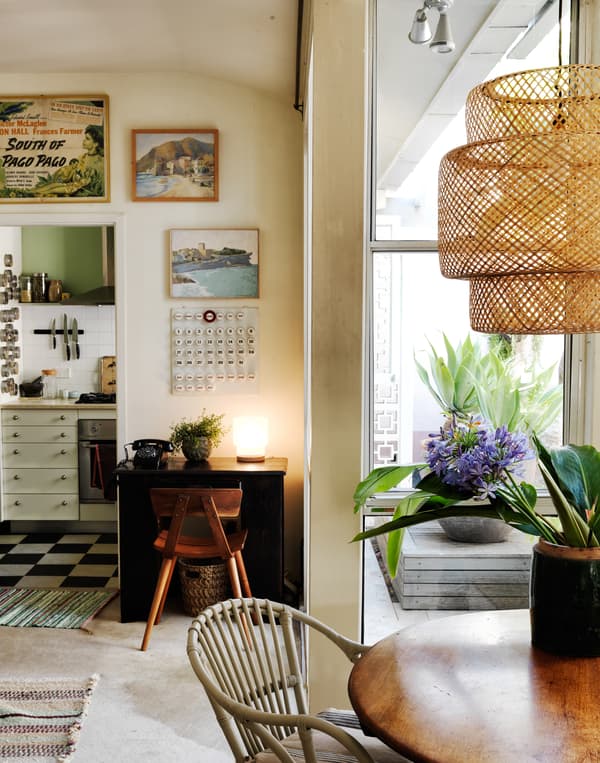 Mix modern furniture with vintage pieces.