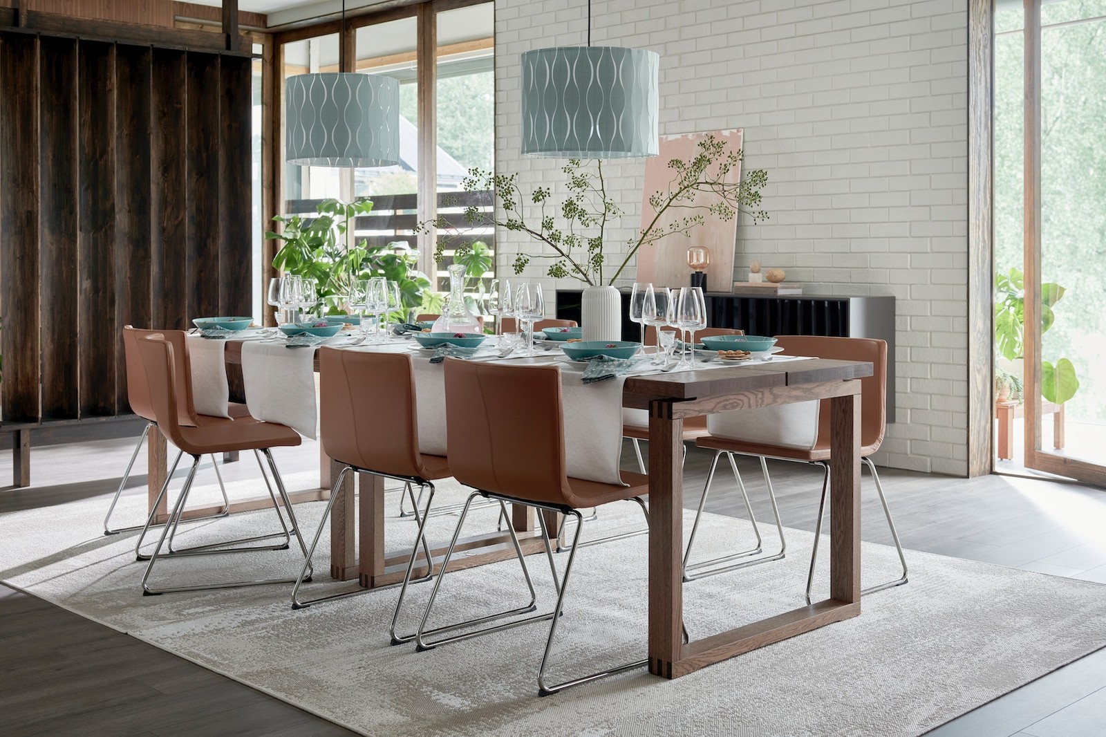 moerbylanga-table-and-chairs-in-an-open-