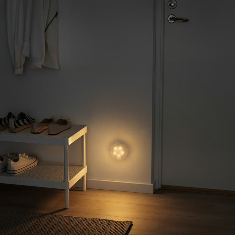 MOLGAN
LED-világítás, fehér/elemes