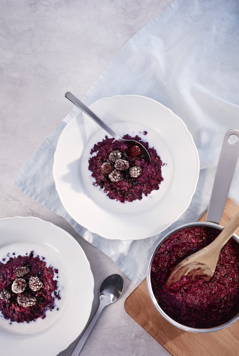 Mustikoilla maustettu puuro