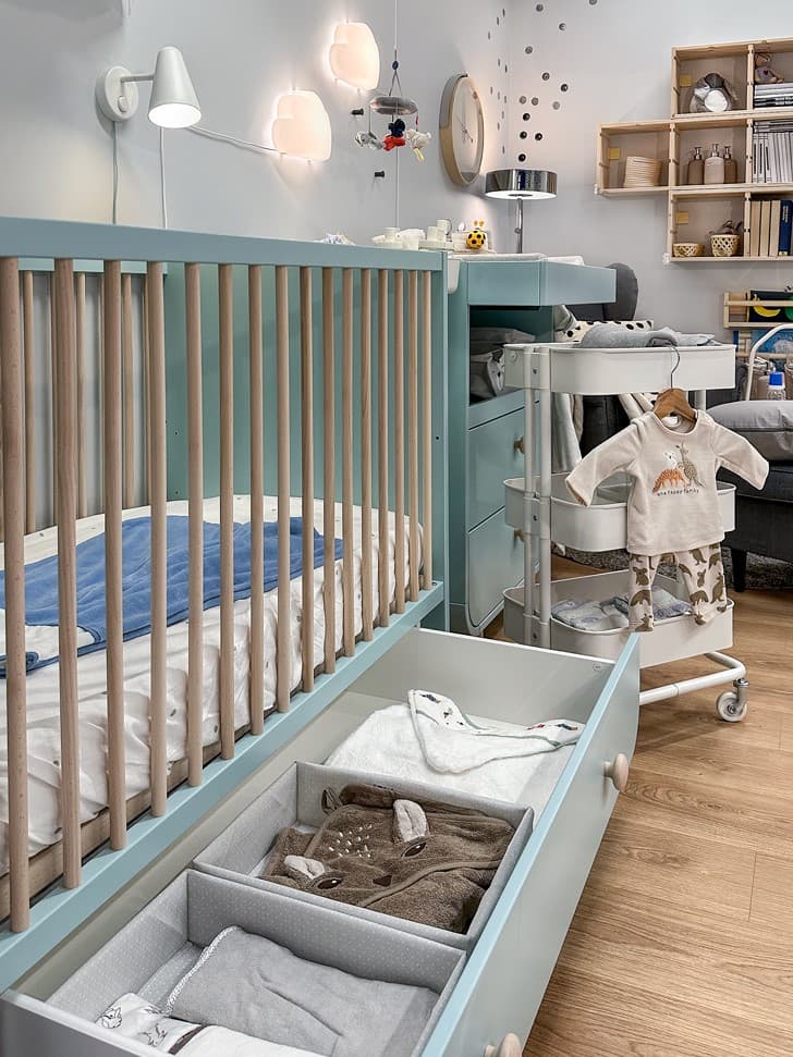 MYLLRA Łóżeczko z szufladą, jasnoturkusowy, 60x120 cm