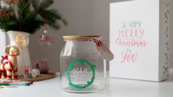 Nachhaltige Geschenkverpackung aus Glas