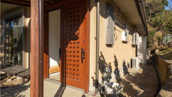 和風なたたずまいの平屋の一軒家