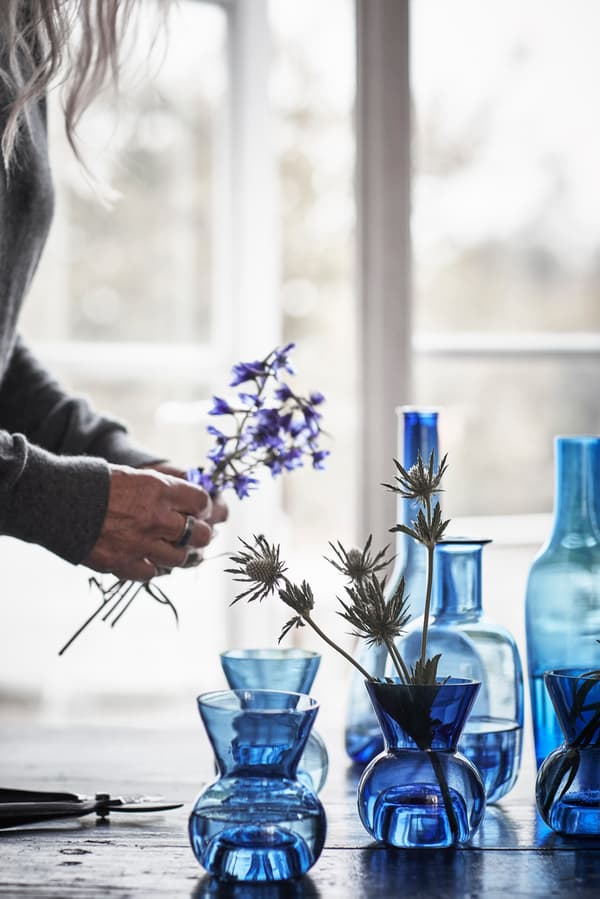 Nautical decor in blue-toned vases
