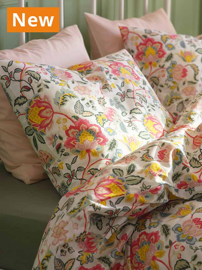 NEW IKEA product. DAGGSALVIA duvet cover and 2 pillowcasesm 60 cm, multicolour/floral pattern.