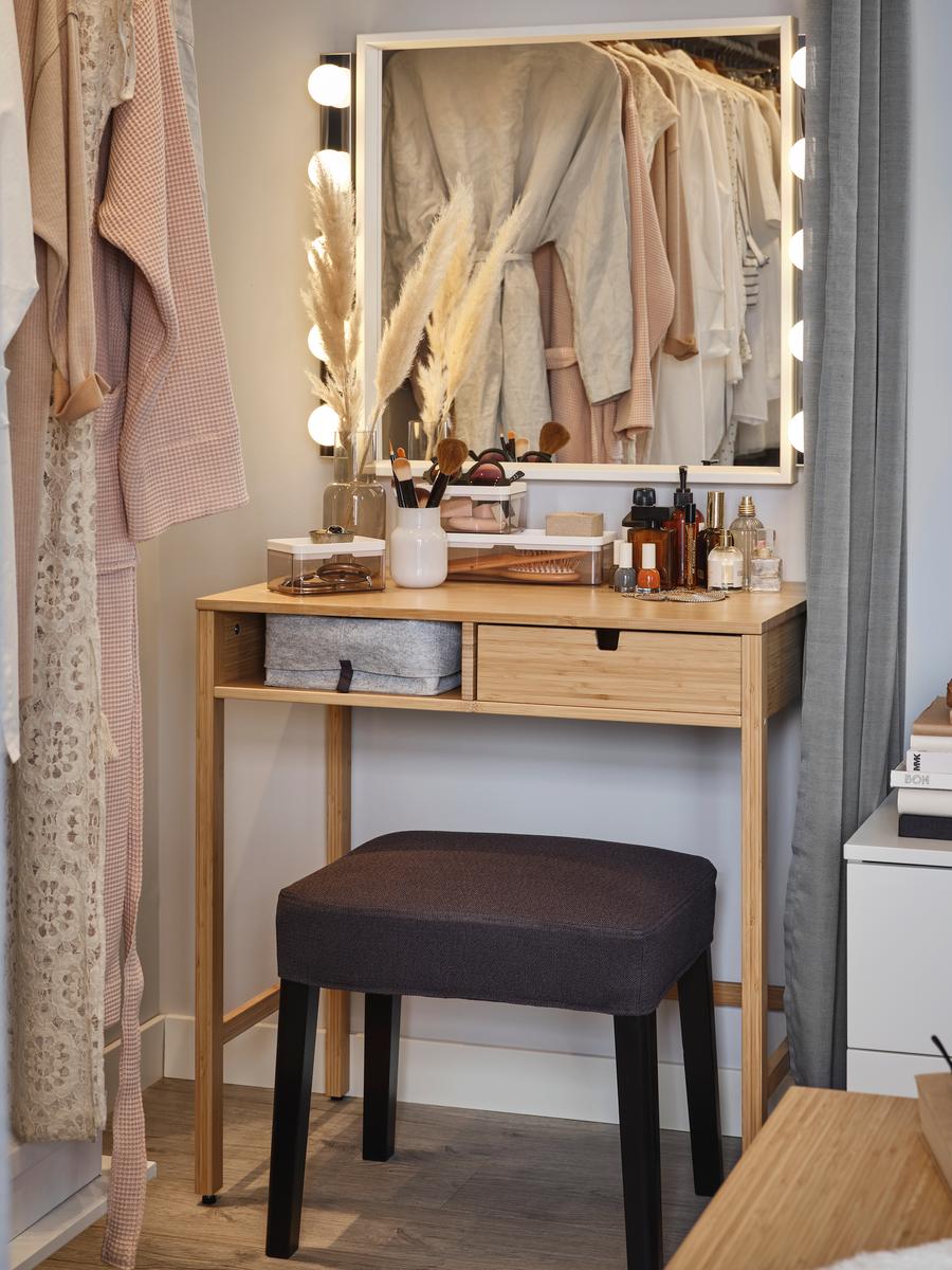 Buy Tables & Desks Online | Home Furniture - IKEA