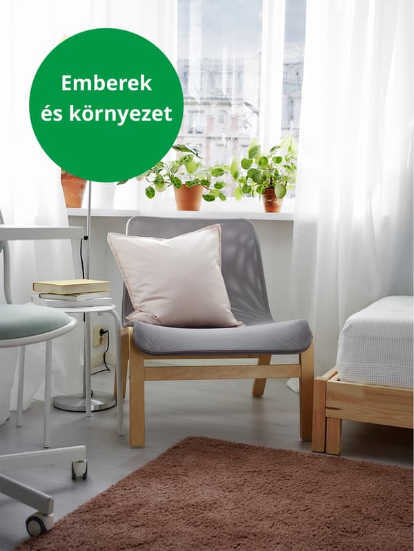 NORMYLA fotel megújuló anyagból.