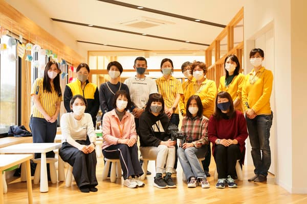 長久手北児童館の方々との集合写真。