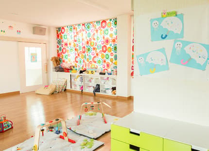 収納の問題を解決して、子どもたちが遊べるスペースを確保。