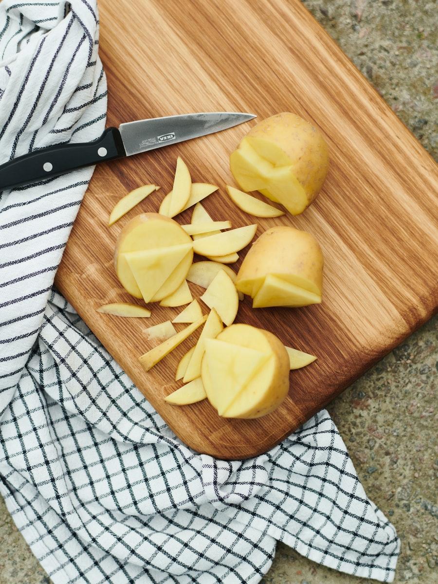 Noże i deski do krojenia