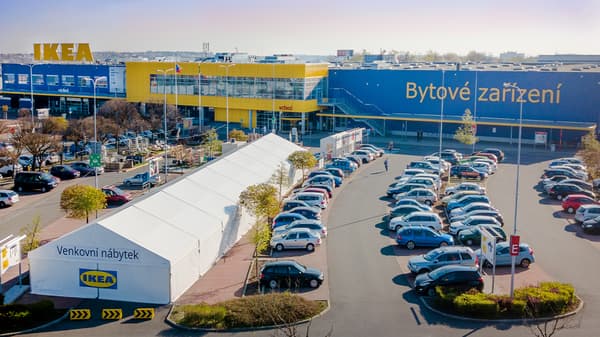Obchodní dům IKEA Praha-Zličín.