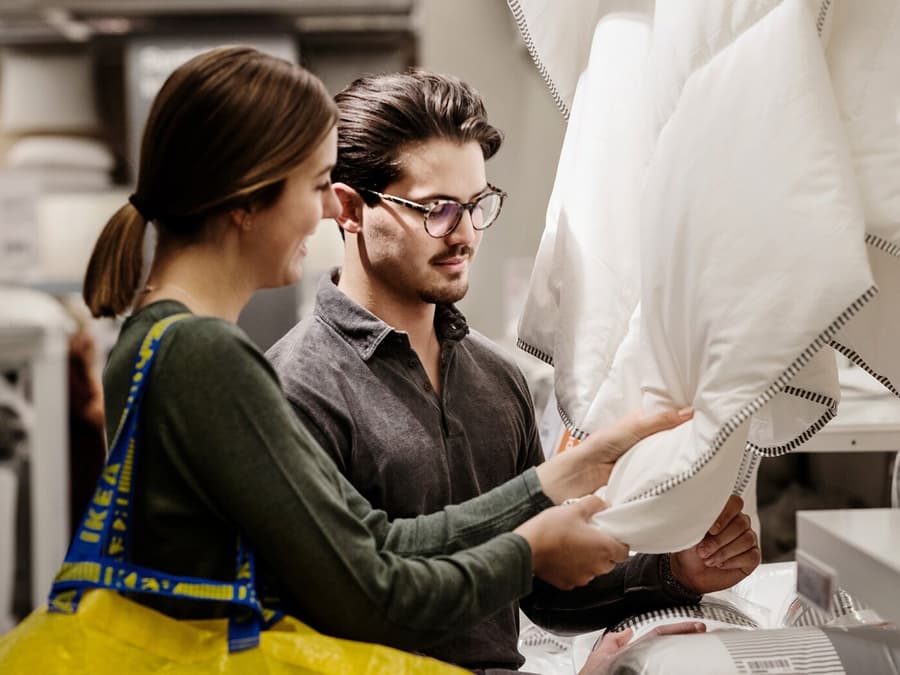 Treno ikea bari orari