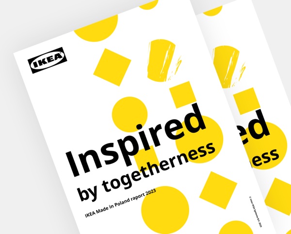 Okładka raportu IKEA Made in Poland 2023 z tytułem 'Inspired by togetherness' oraz żółtymi geometrycznymi kształtami.