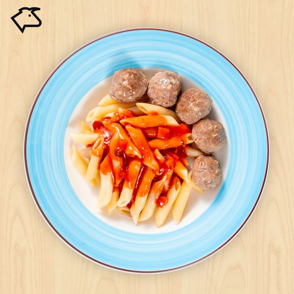 Organic penne pasta with tomato sauce with 5pcs of beef meatballs